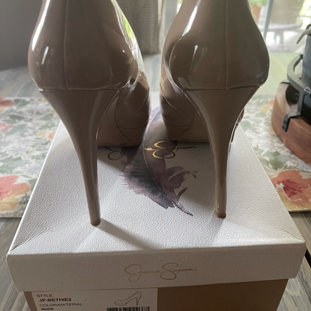 Jessica Simpson heels